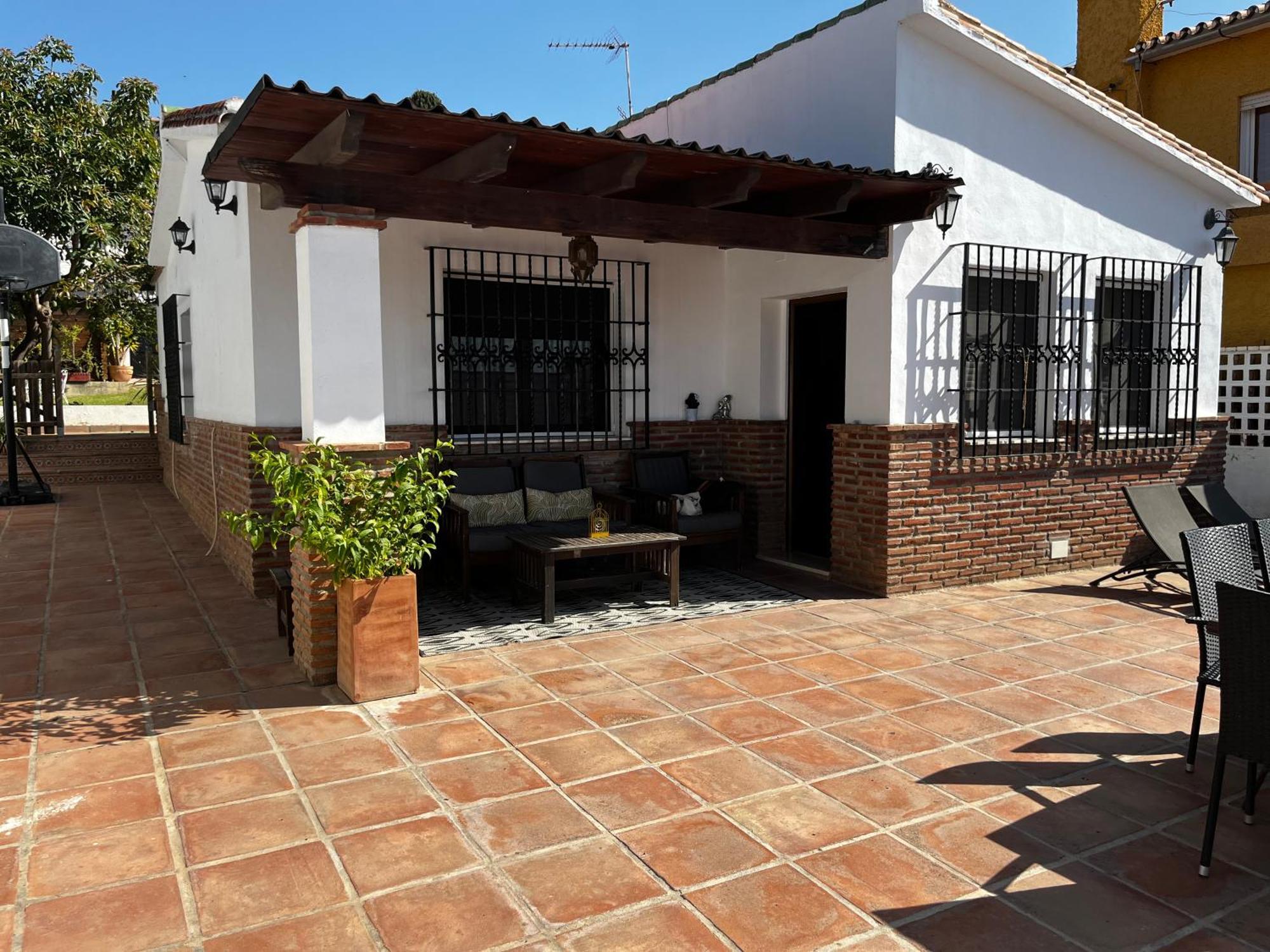 La Cala Del MoralBonito Chalet En La Cala Con Gran Jardin Privado别墅 外观 照片
