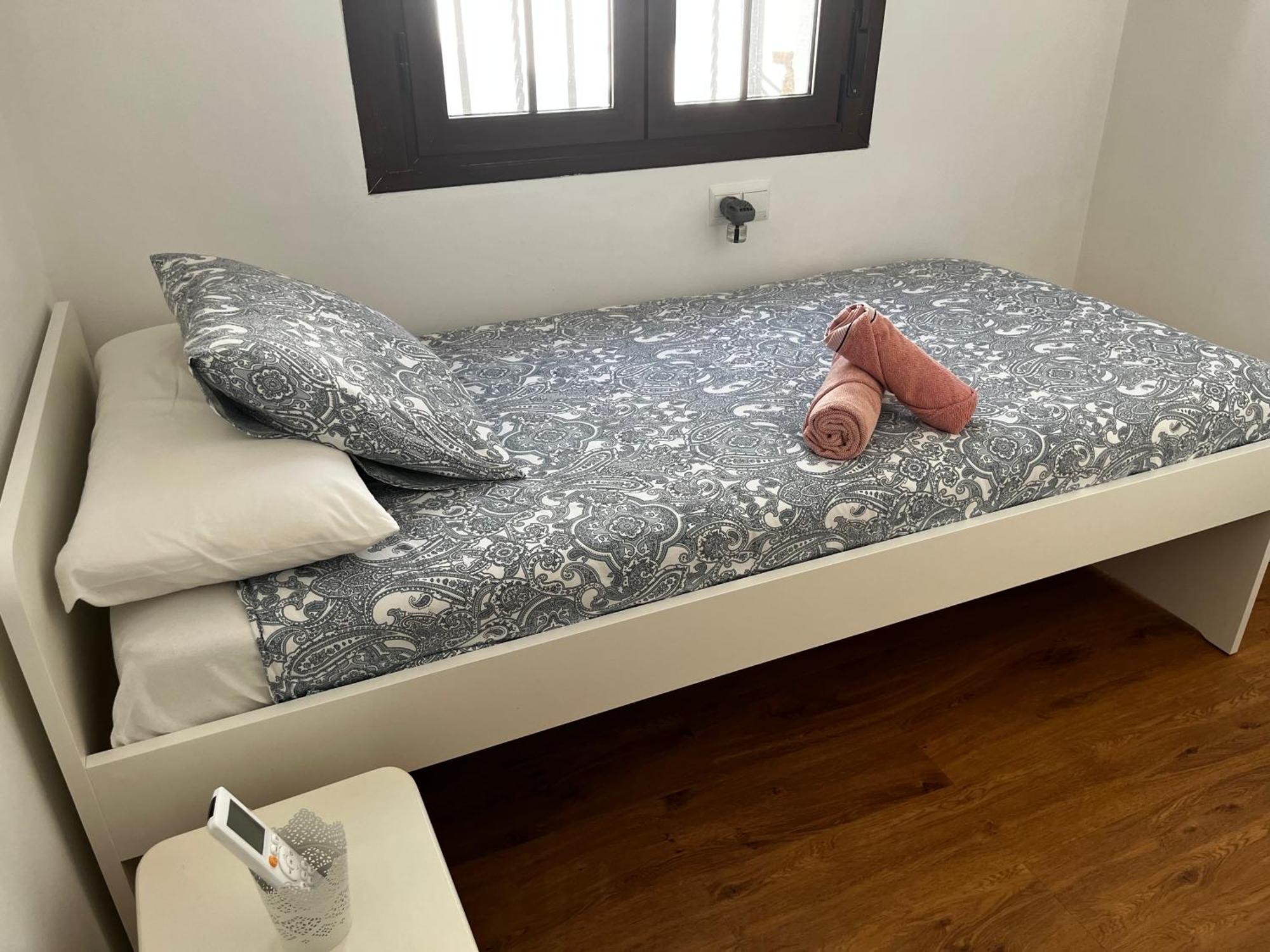 La Cala Del MoralBonito Chalet En La Cala Con Gran Jardin Privado别墅 外观 照片